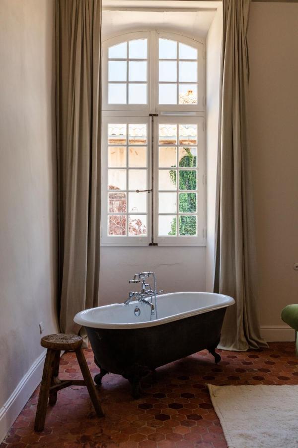 Maison Salix Vallabrègues Екстериор снимка